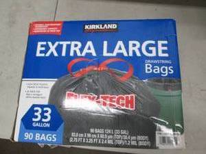 lot 220 image: exra large 33 gallon trash bags 90 ...