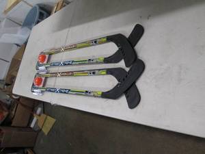 lot 253 image: 2 frranklin street hockey starter s...