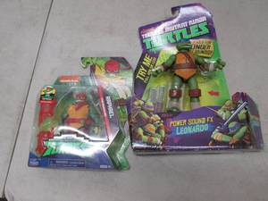 lot 272 image: 2 teenage mutant turtles ...