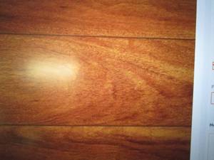 lot 322 image: 3 cases of High Gloss Jatoba 8 mm T...