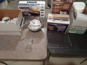 lot 103 image: Collection of Small Kitchen Appliances