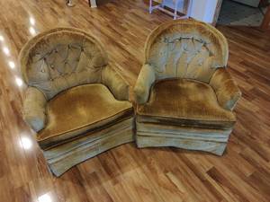 lot 49 image: Pair of Vintage Chairs