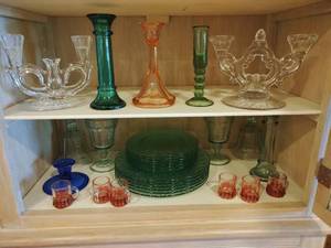 lot 52 image: Collection of Depression Glass and Other Glassware