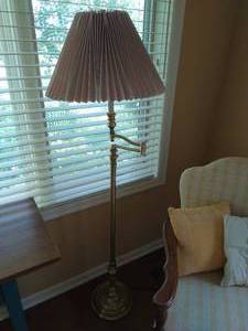 lot 10 image: Brass Colored Swing Arm Floor Lamp