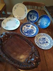 lot 150 image: Collection of Plates