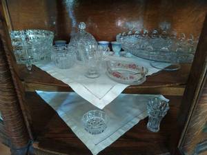 lot 160 image: Collection of Glassware