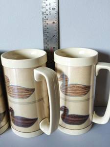 Rare Retro Fun Set of 4 Vintage Thermoserve Tall Wood Duck Mugs Steins - Great Condition
