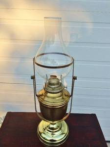 Vintage Brass &amp Copper Glass Gimballed Tilting Ships Nautical Oil Lamp Lantern - Good Condition - Has Light Patina