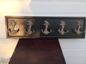 Fabulous Nautical Small Cast Iron Boat Anchors Coat Rack Or Wall Art - Great Condition