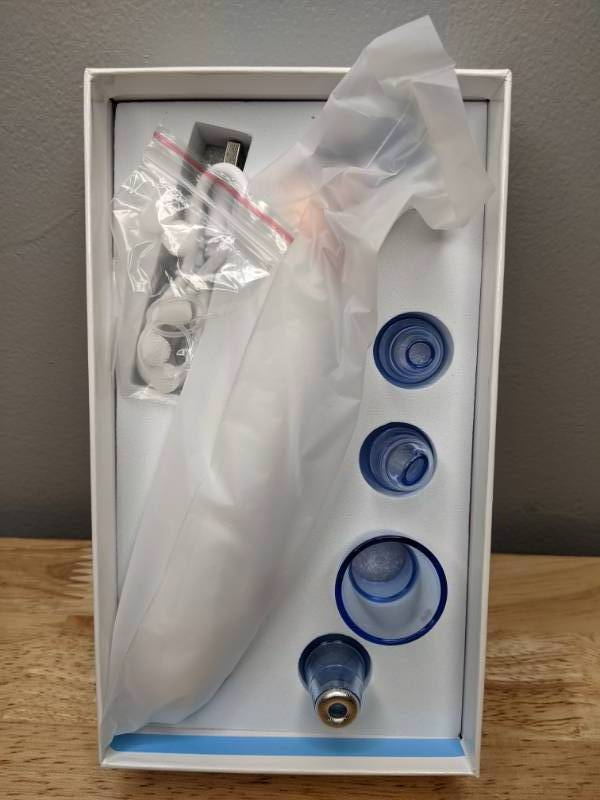 lot 24 image: New Blackhead Acne Face Cleanser Suction Vacuum Pressure