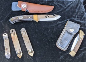 lot 234 image: (3) Vintage Hamms Beer Bottle Openers, (2) Vintage Knives