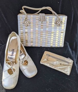 lot 236 image: Vintage lot includes Beck Shoes, Junior Drake Gold Coin Purse, & Gold & White Handbag