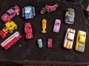 lot 232 image: Lot of (13) Matchbox Cars Hot Wheels, Buddy, & More