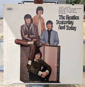 lot 91 image: Vintage The Beatles Yesterday and Today Vinyl Record LP