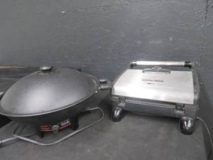 lot 22 image: AROMA PRESTIGE ELECTRIC WOK  GEORGE FORMAN GRILL