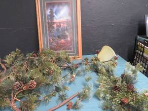 lot 62 image: PINE TREEPINE CONE WALL LIGHT-NORTHERN LIGHTS PAINTING