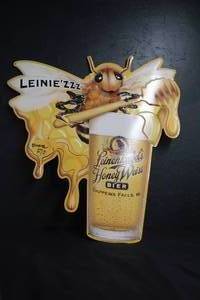 lot 94 image: LEINENLIUGELS HONEY WEISS BIER METAL BEE SIGN