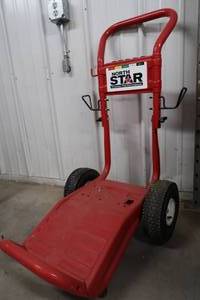 lot 107 image: HEAVY LIFTING DOLLY