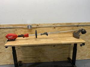 lot 32 image: MILWAUKEE M18 FUEL 18-Volt Lithium-Ion Brushless Cordless String Trimmer with QUIK-LOK Attachment Capability.  Tool Only.