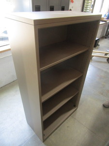 lot 112 image: HERMAN MILLER 3 SHELF BOOKCASE