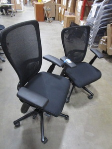 lot 155 image: TWO HAWORTH ZODY ADJUSTABLE EXECUTIVE OFFICE CHAIRS