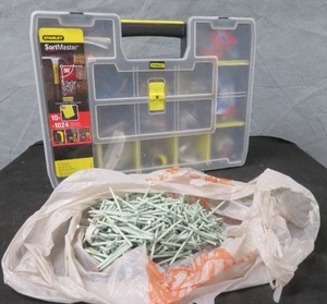 lot 15 image: NEWER STANLEY MULTI COMPARTMENT TOOL BOX FULL