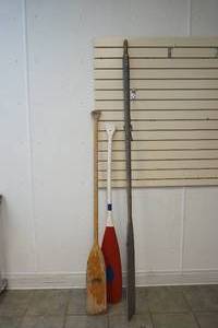 lot 75 image: boat oars