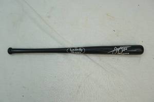 lot 162 image: Mini bat