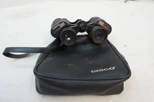 lot 165 image: Binoculars