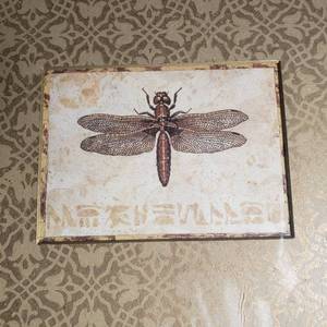lot 70 image: Intriguing Botanical DragonFly Print Pairing