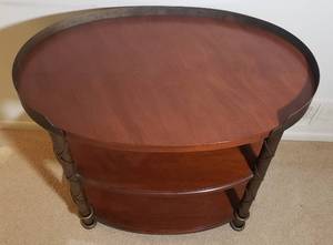 lot 27 image: Contemporary Strapped 3 Shelf Side Table