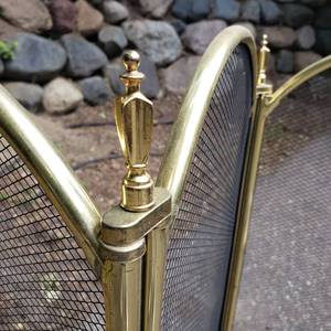 lot 121 image: Brass Fire kit Set