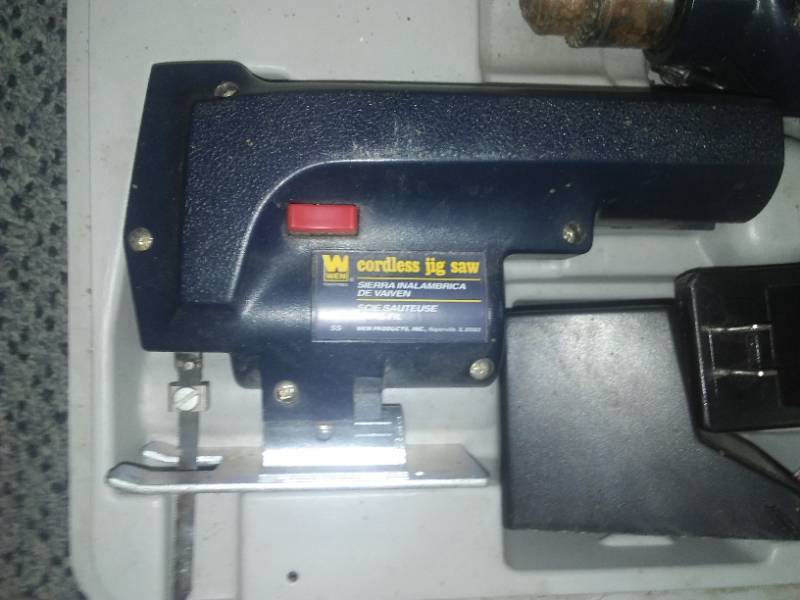 Wen battery tool set.