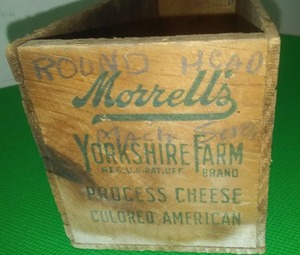 Morrells Yorkshire Farms cheese box, 5 pounder