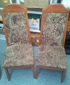 (2) dining room side chairs
