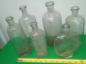 (6) Antique Apothecary, Pharmacy bottles.
