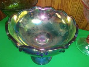 (3) Vintage pedestal bowls, green and pink depression glass and 1 luminescent