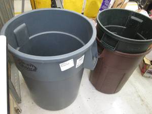 3 commercial trash cans...