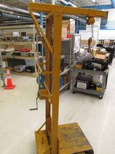6 foot tall hoist...