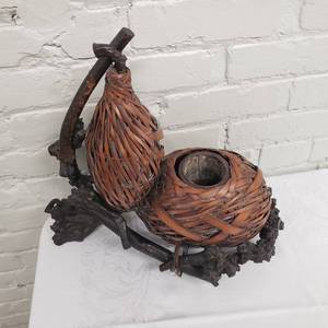 lot 19 image: Meiji Period Double Gourd Ikebana Vase