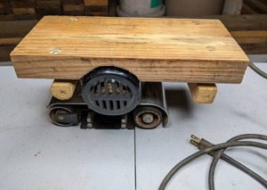 lot 57 image: Vintage JCPenney 3 Belt Sander 3114