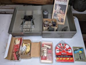 lot 85 image: Vintage Router Case with Accessories