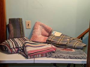lot 450 image: Assortment of (6-7) Woven and Other Rugs
