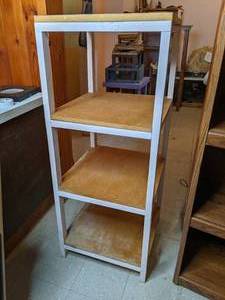 lot 529 image: Two Freestanding Shelves