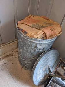 lot 196 image: Barrel o Burlap Sacks