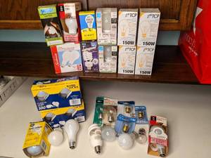 lot 230 image: Assortment of Light Bulbs LED, Vintage, Compact Fluorescent, Etc.
