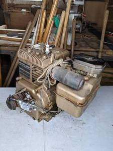 lot 155 image: Vintage Briggs & Stratton 5hp Powr-Kraft Engine Model 140202