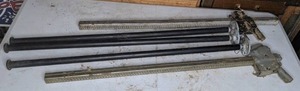 lot 44 image: Lot of (3) Vintage Metal Legs and (3) Jacks
