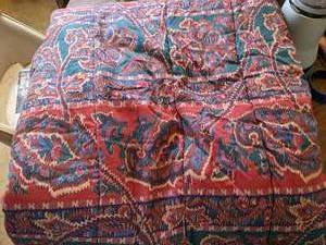 lot 859 image: Full  Queen Size Multicolor Floral Quilt