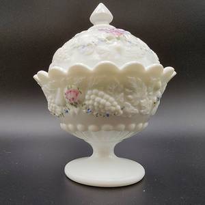 Vintage 1940s Westmoreland Della Robbia Hand-Painted Candy Dish with Lid ($60 Value)